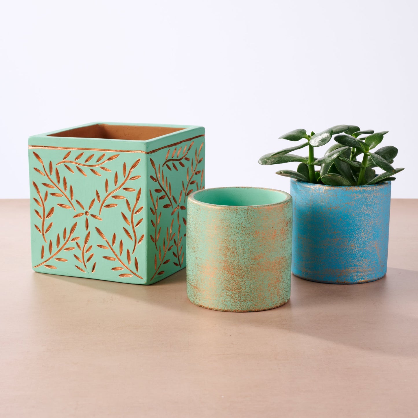 Terracotta Debossed Leaf Planter